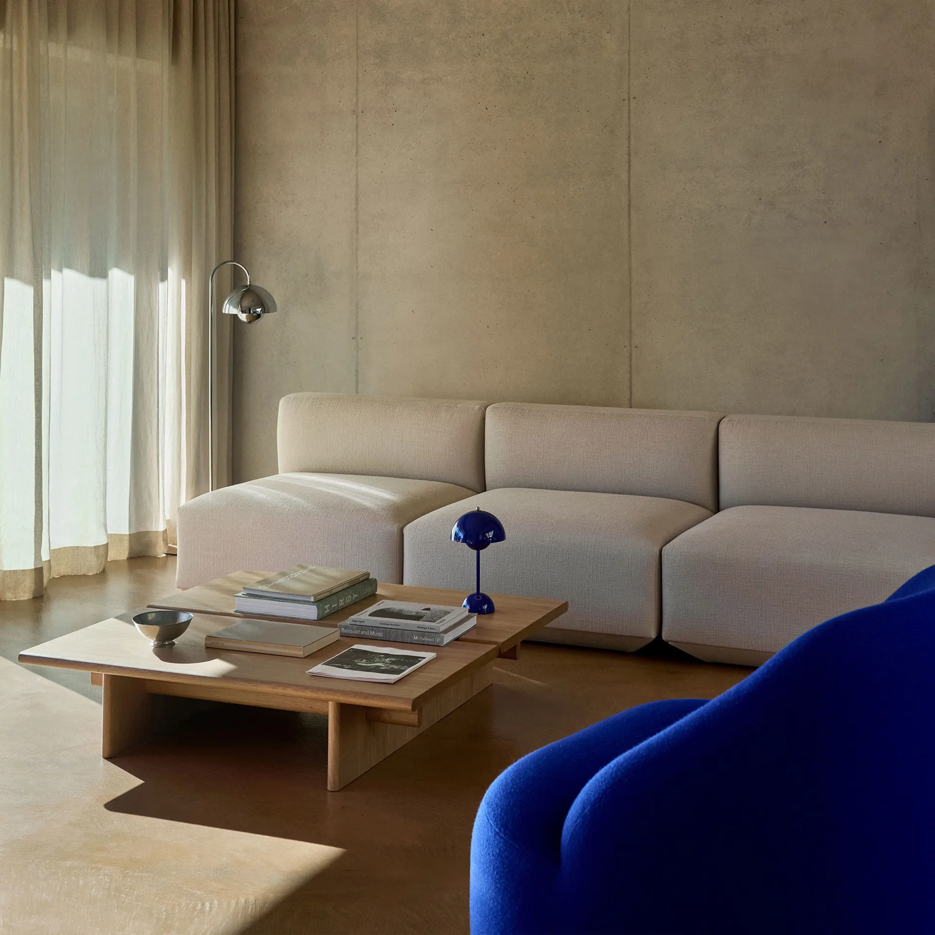 Ita OS4 sohvapöytä 110x110 cm, Oak &Tradition