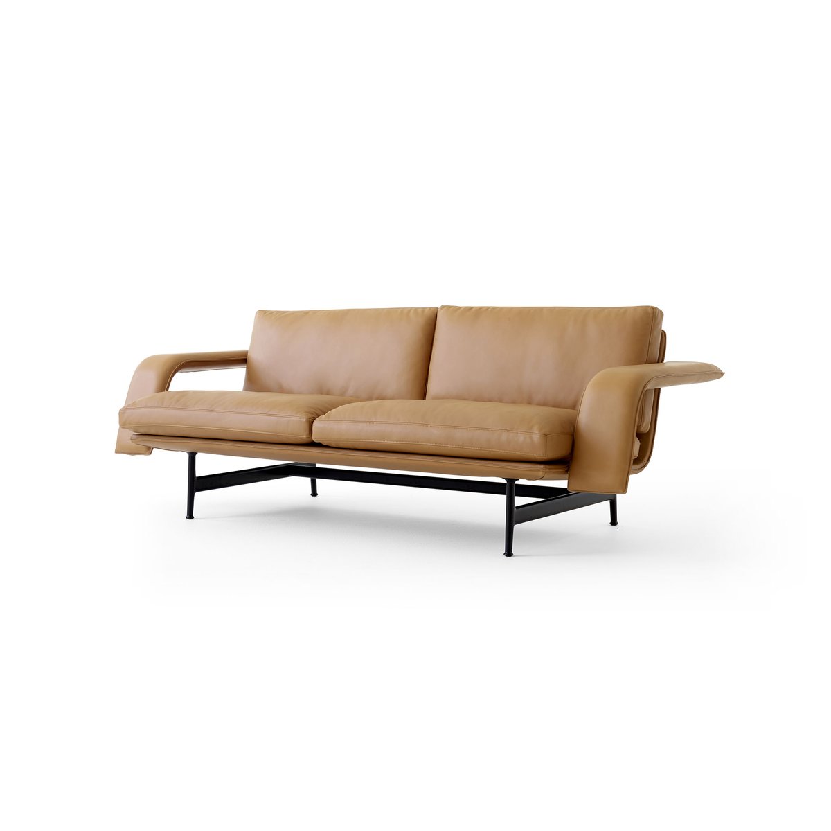 &Tradition Meantime AV30 2-istuttava sohva Warm black-Noble leather Cognac