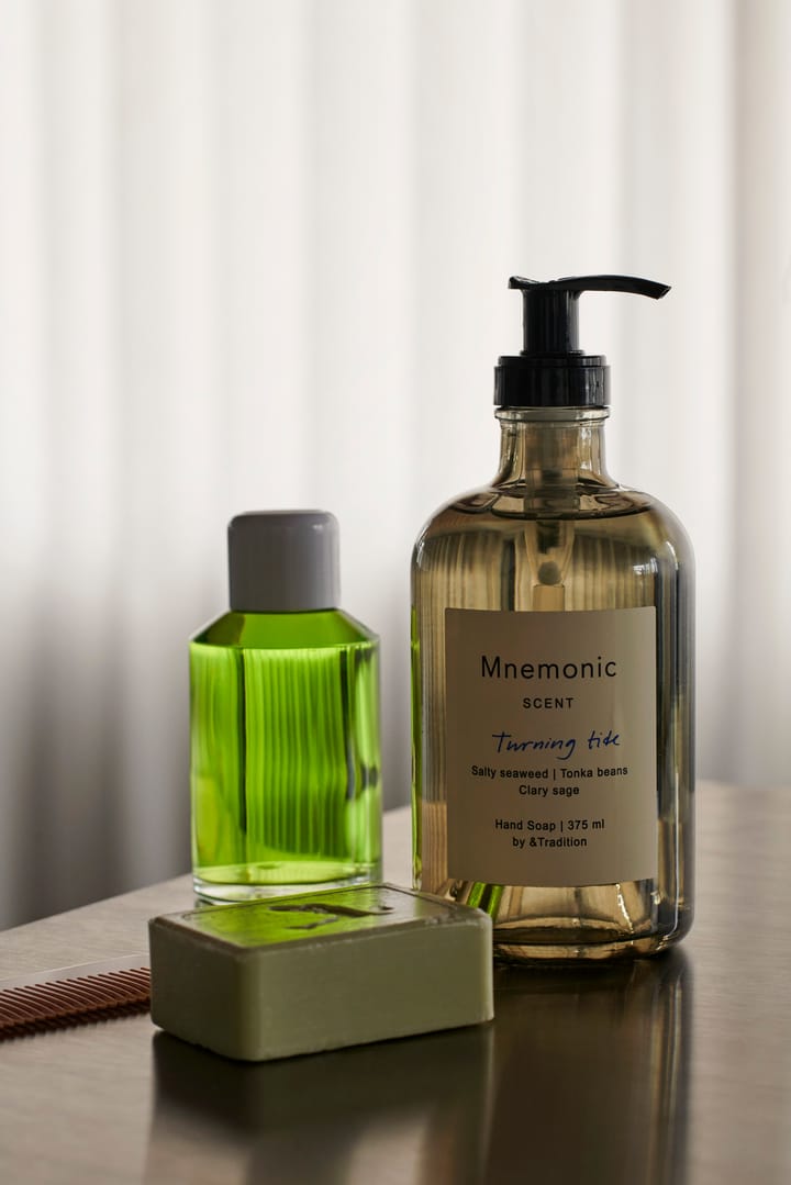 Mnemonic MNC1 -käsisaippua 375 ml, Turning tide &Tradition
