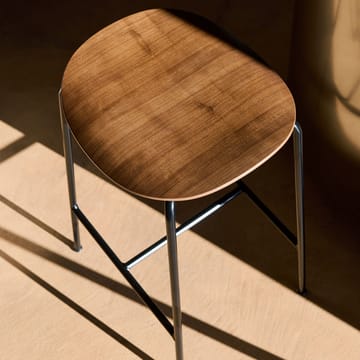 Pavilion AV37 baarijakkara 68 cm - Black-lacquered oak - &Tradition