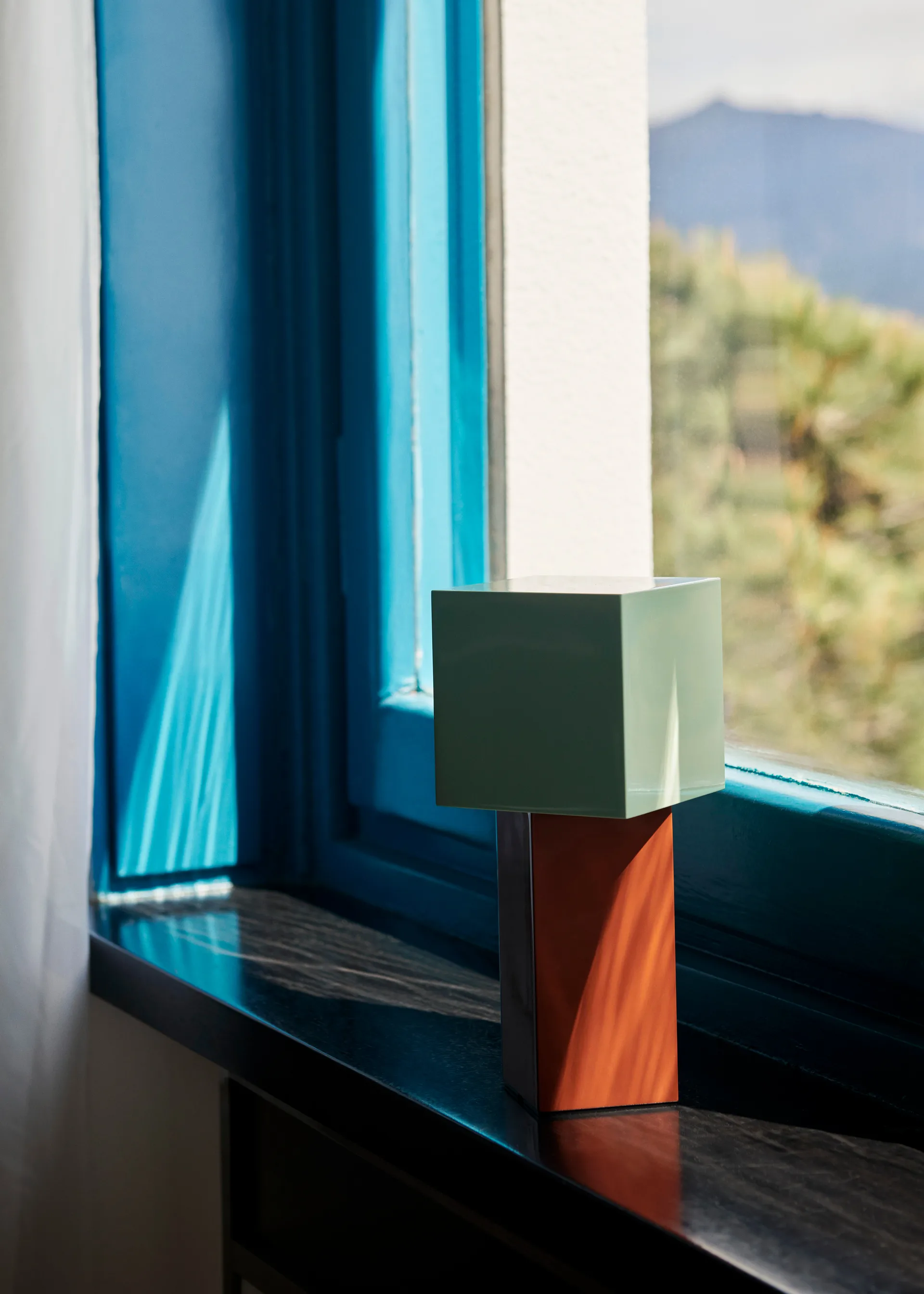 Pivot ATD7 kannettava valaisin, Rusty mint &Tradition