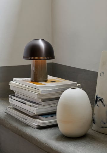 Raku SH8 -pöytävalaisin - Beige Grey & Bronze - &Tradition