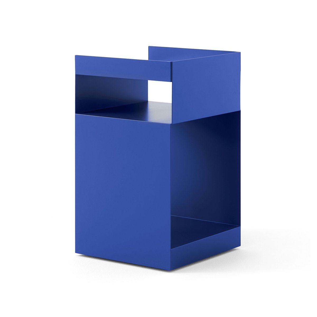 &Tradition Rotate SC73 -tarjoiluvaunu Cobalt blue | Skandinaavinen Sisustus | Rullavaunut & Tarjoiluvaunut | Sininen