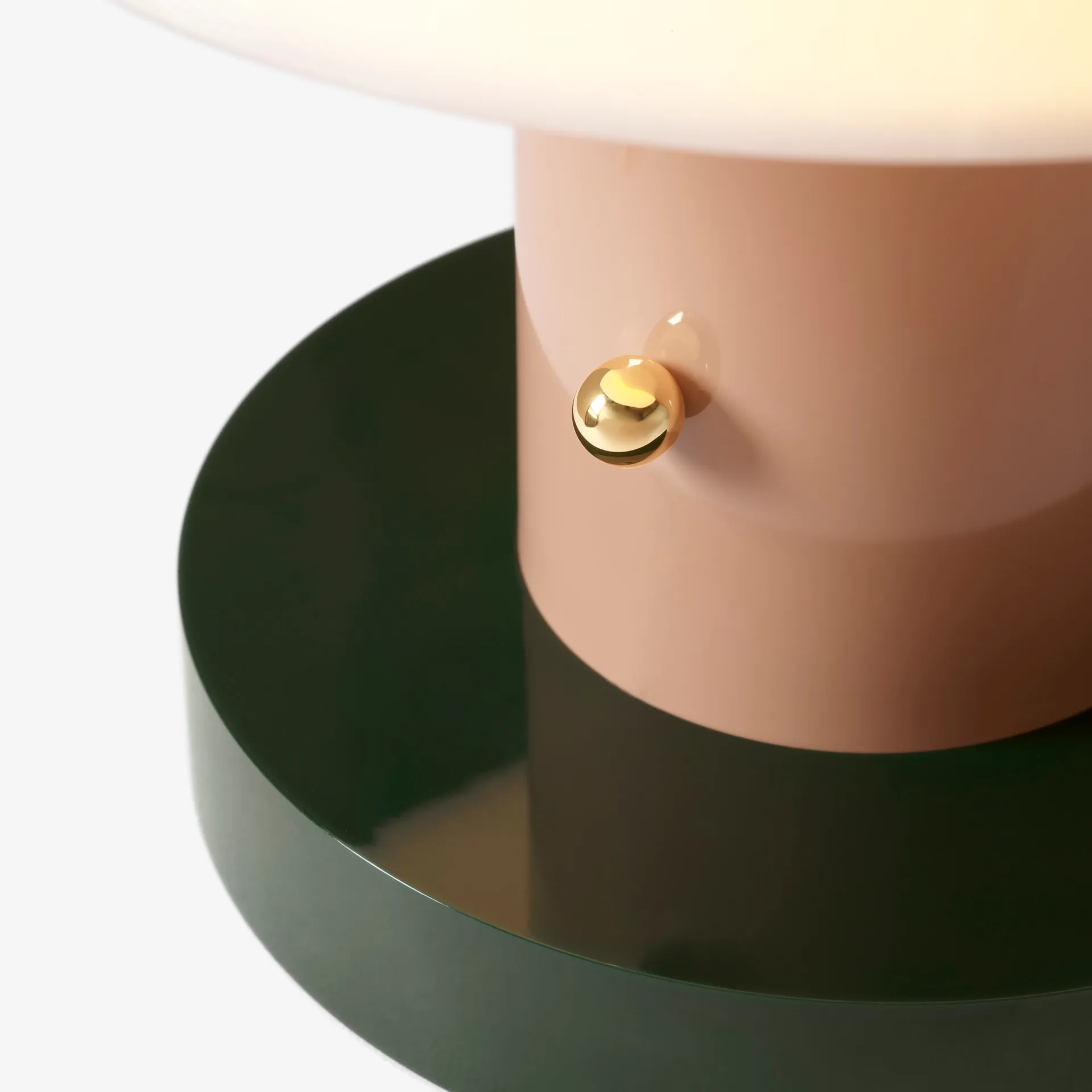 Setago JH27 -pöytälamppu, Nude-forest &Tradition