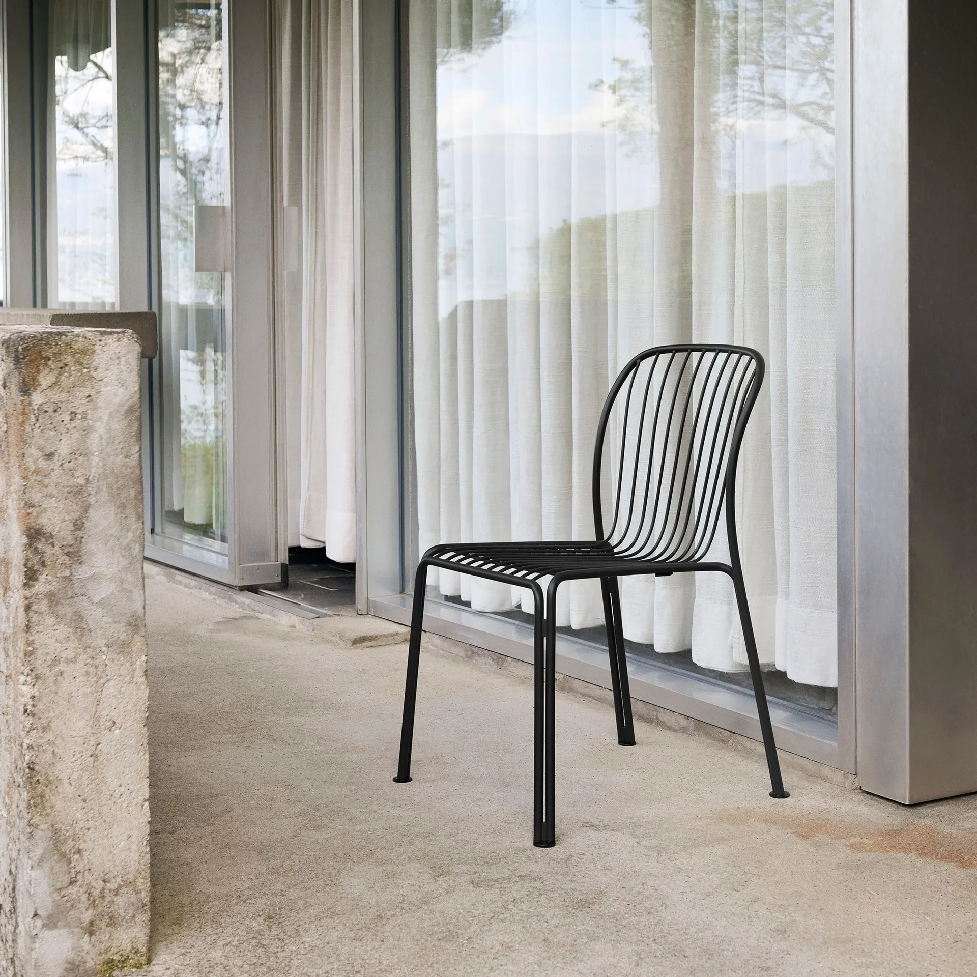 Thorvald SC94 tuoli, Warm black &Tradition