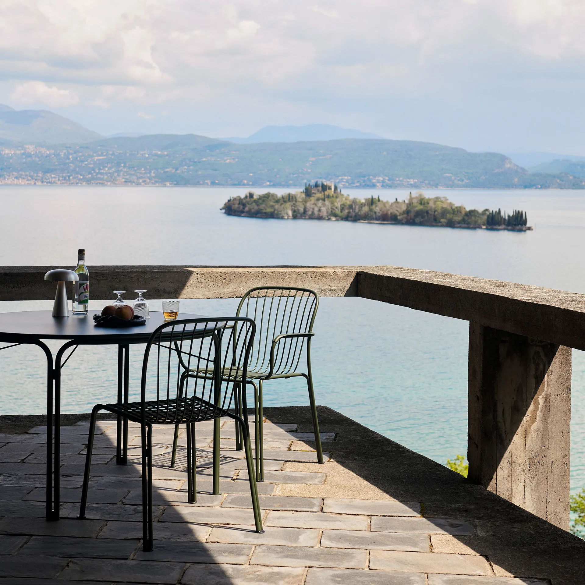 Thorvald SC95 tuoli, Bronze green &Tradition