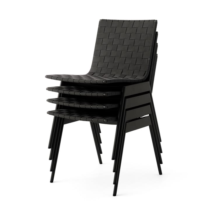 Ville Outdoor AV33 tuoli - Warm black - &Tradition