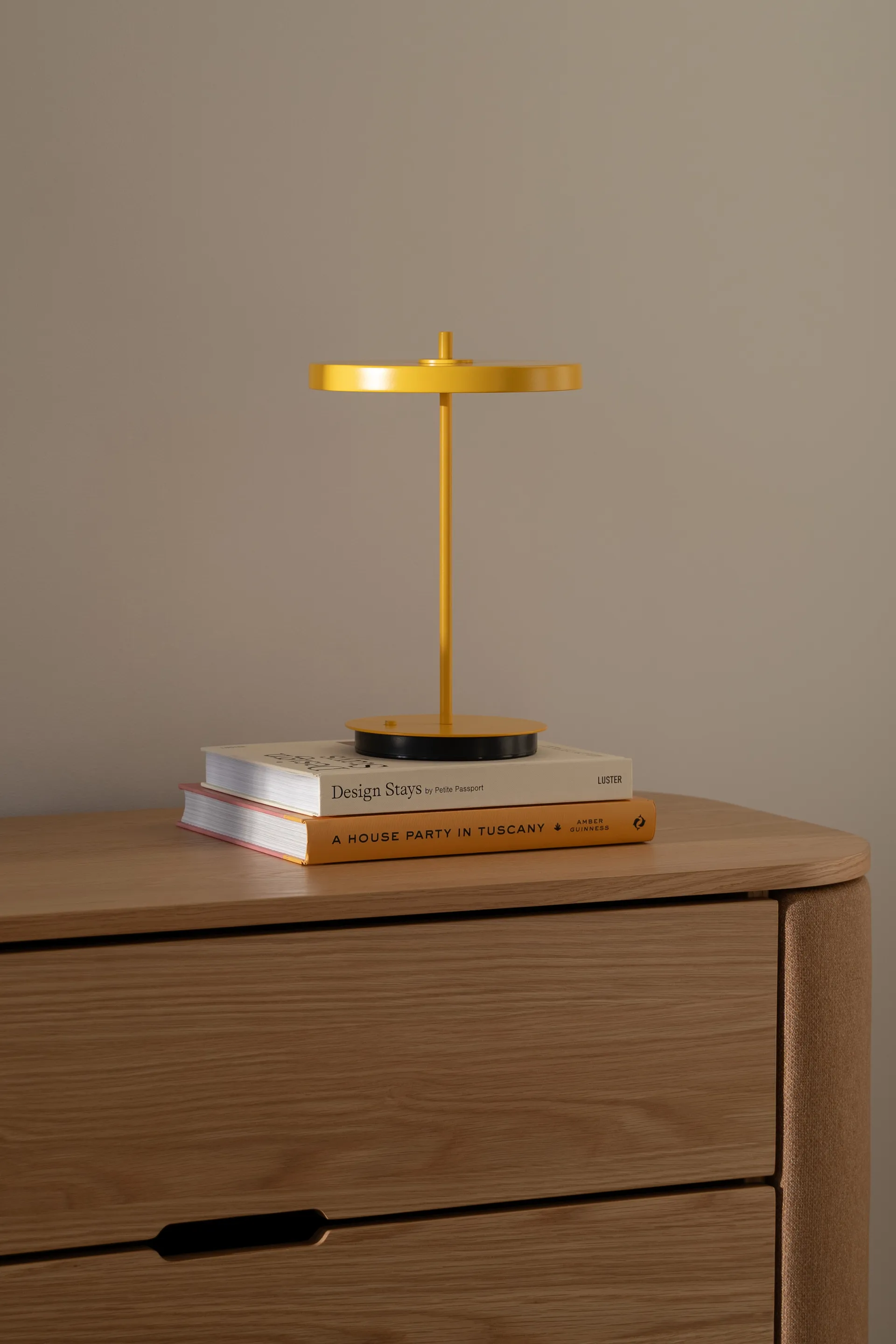 Asteria Move kannettava pöytävalaisin, Monochrome-sunflower Umage