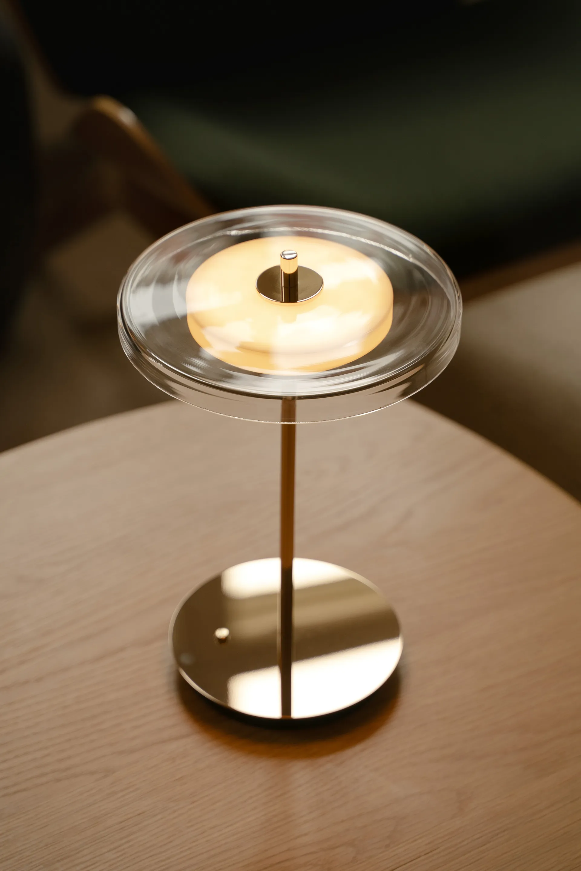 Asteria Move -pöytävalaisin, Lasipuhallettu messinki Umage