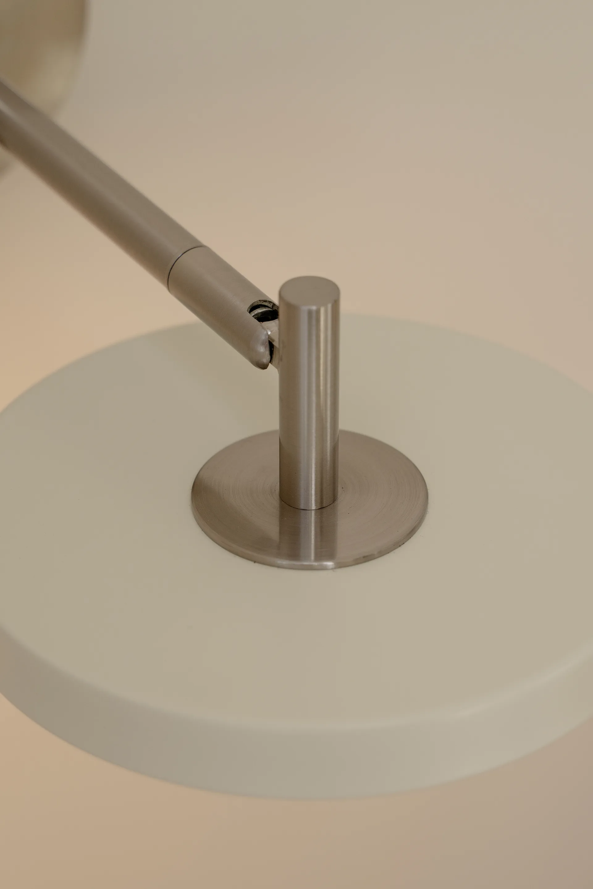 Asteria Wall seinälamppu, Pitkä, Black-chrome, Nuance Mist-krom Umage