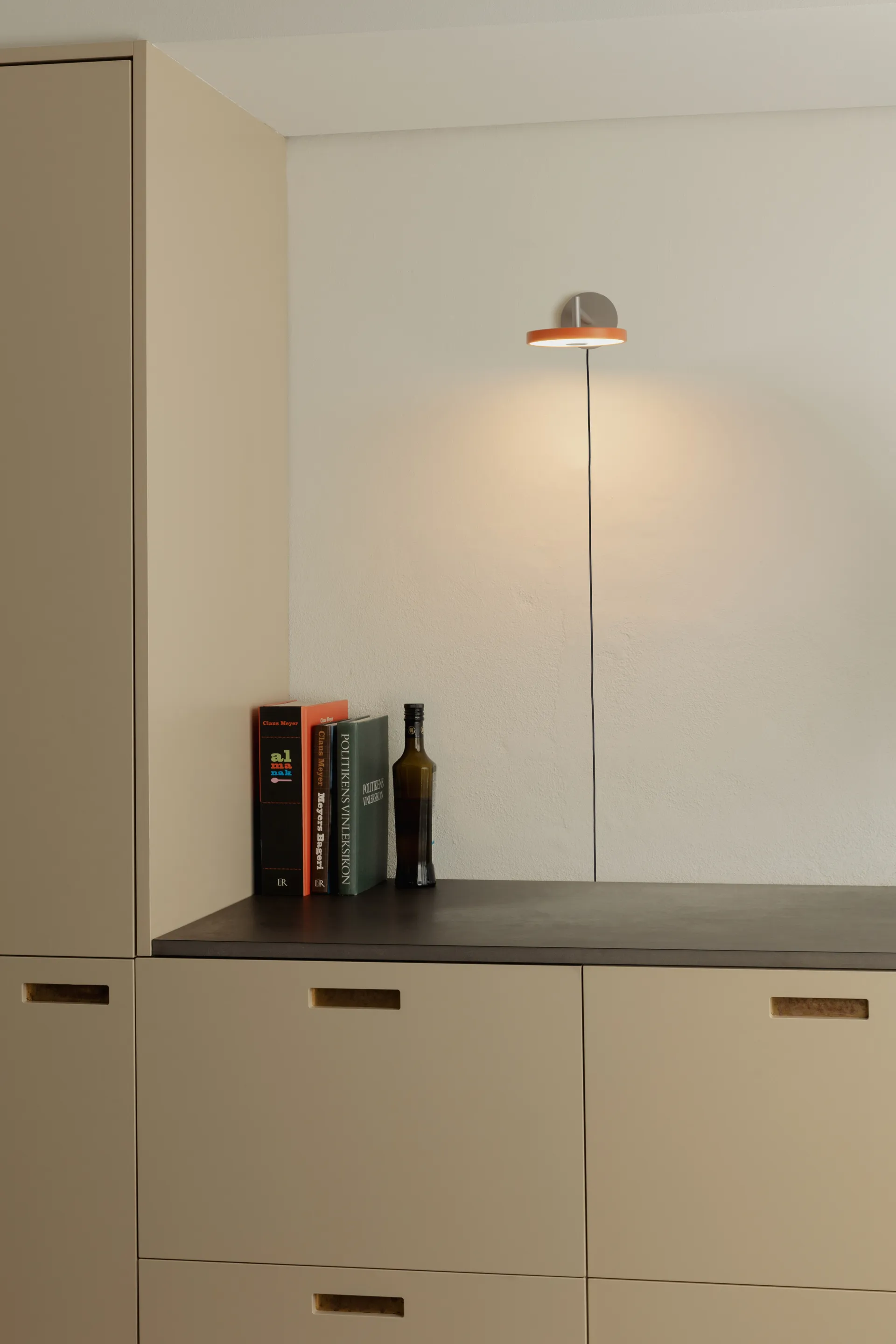 Asteria Wall seinälamppu, Short, Nuance orange-chrome Umage
