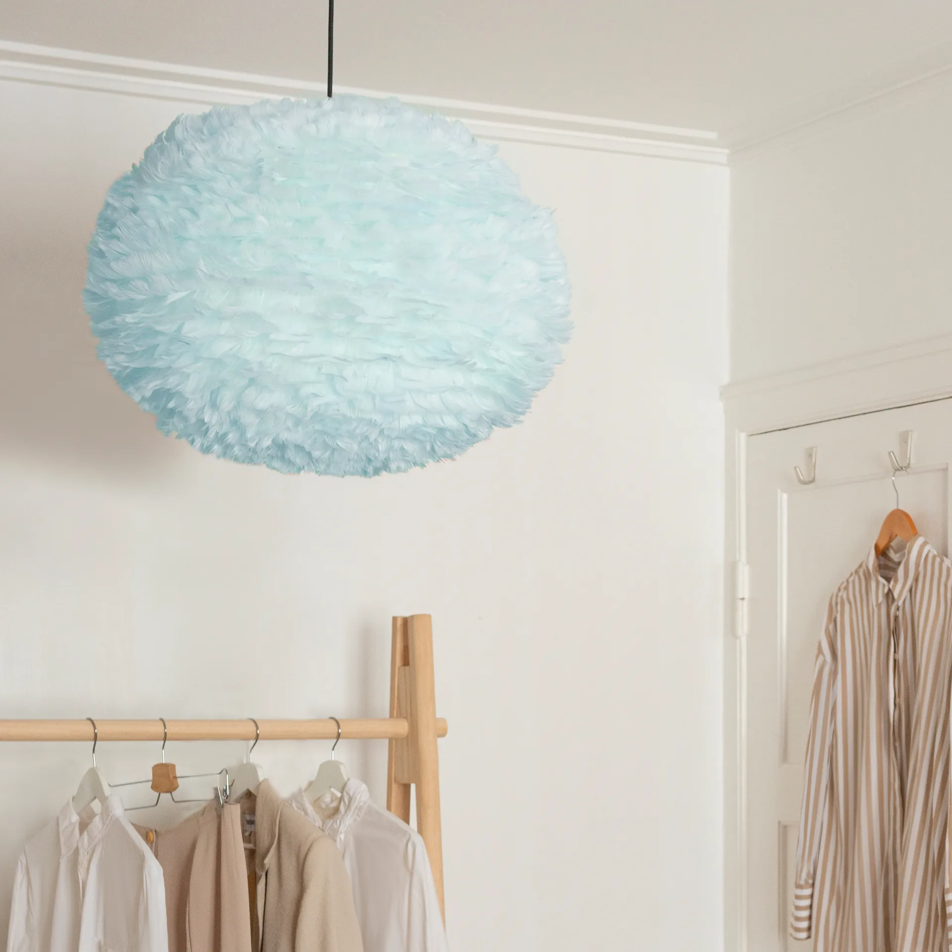 Eos valaisin vaaleansininen, Large Ø 65 cm Umage