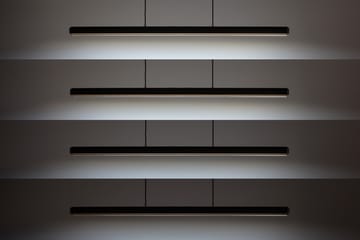Hazel Branch 1,5m riippuvalaisin - Black-brass - Umage