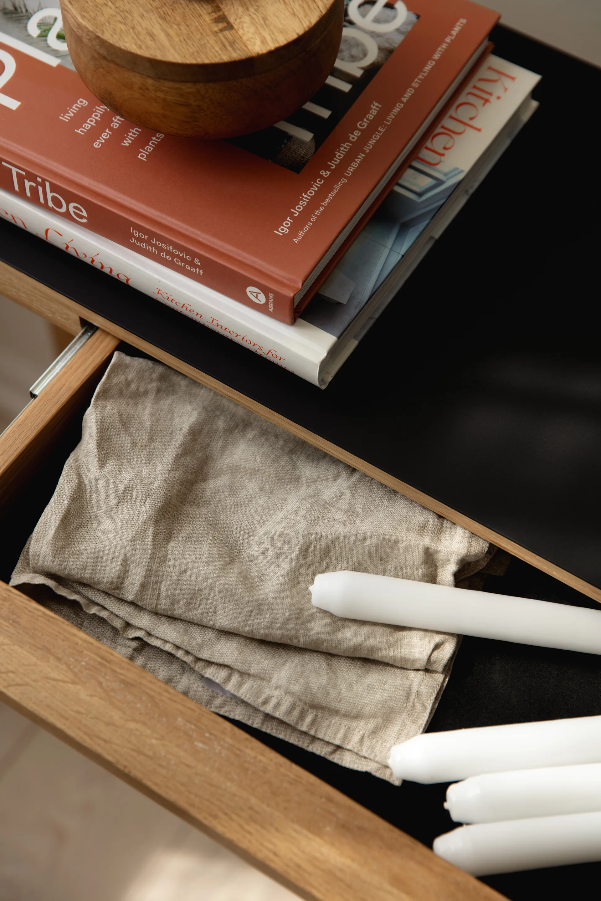 Heart'n'Soul konsolipöytä 120 cm, Oak-obsidian black Umage