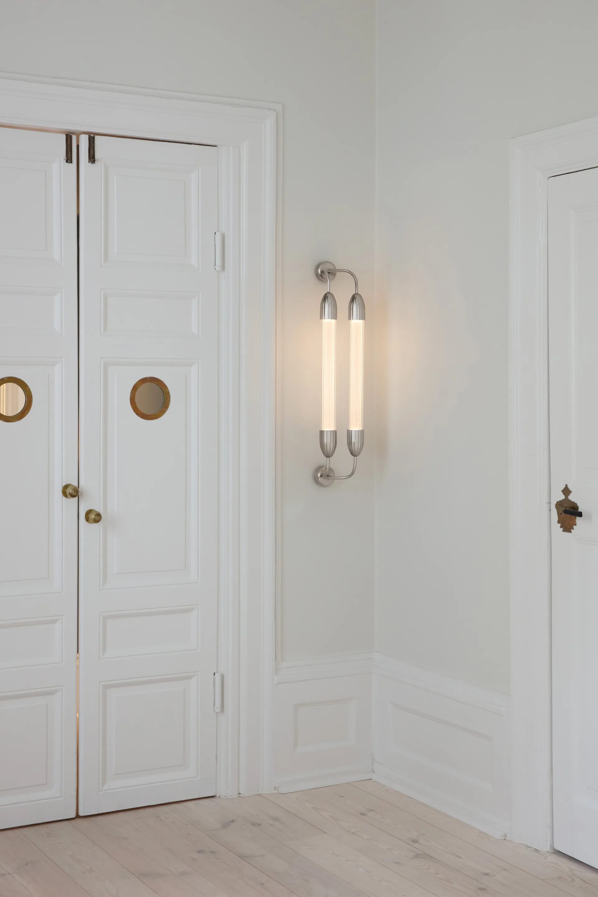 Lemon Squeeze Wall lyhyt seinävalaisin, Kaksoishiivattu teräs Umage