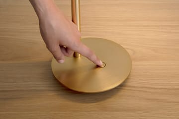 Omni Table pöytävalaisin - Harjattu messinki - Umage