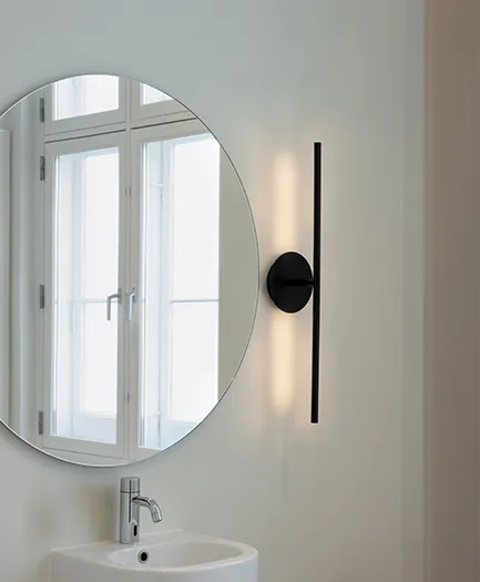 Omni Wall seinävalaisin, Musta Umage