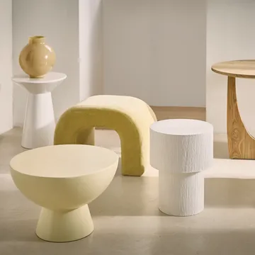 Alezio sivupöytä Ø 28,7 cm - Off white - URBAN NATURE CULTURE