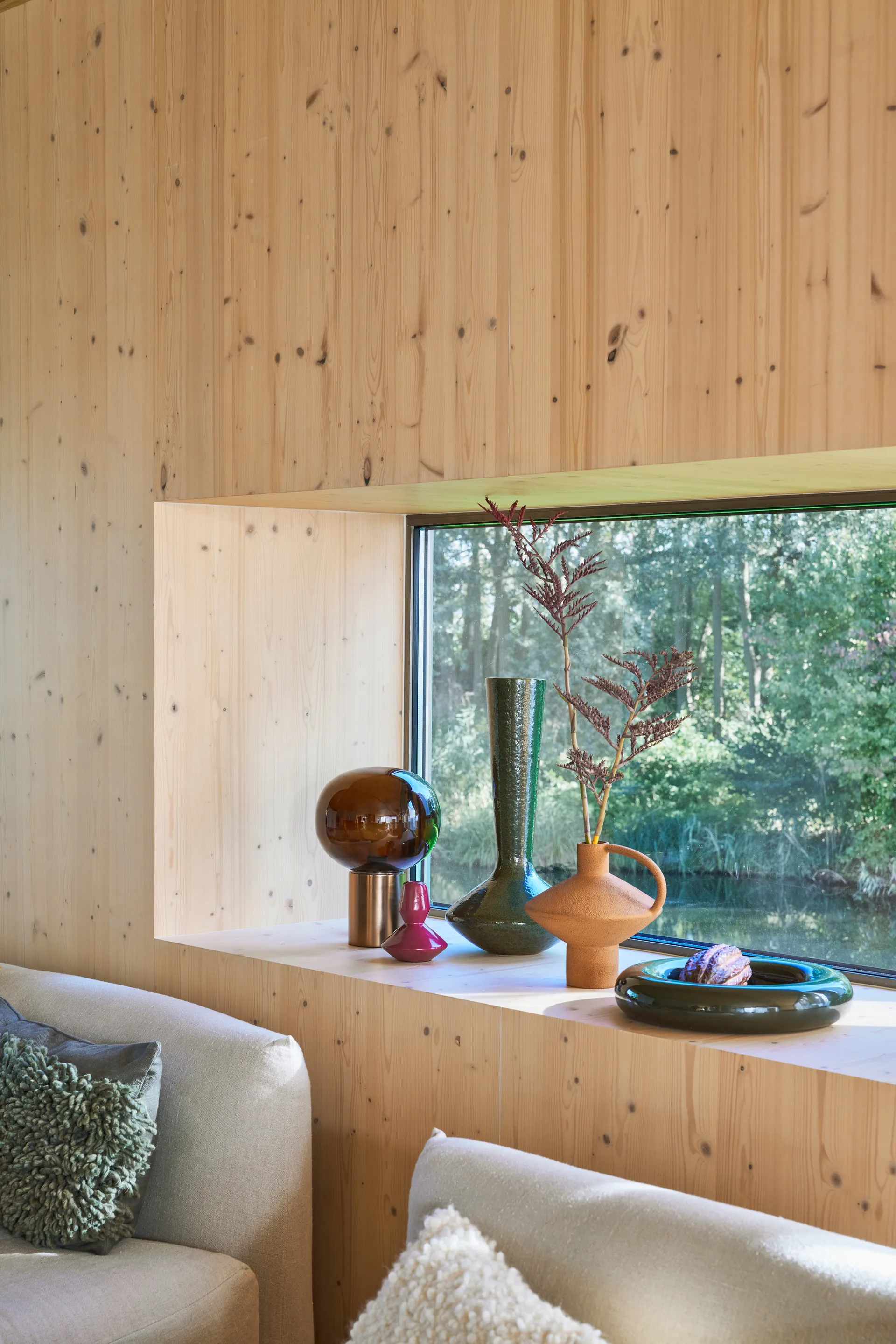 Ruskea pöytävalaisin Ø20,5x32 cm, Brown URBAN NATURE CULTURE