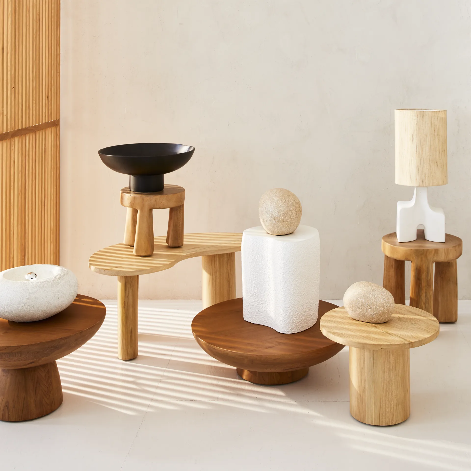 Yuki B -sohvapöytä 78 x 44 x 37 cm, Natural URBAN NATURE CULTURE