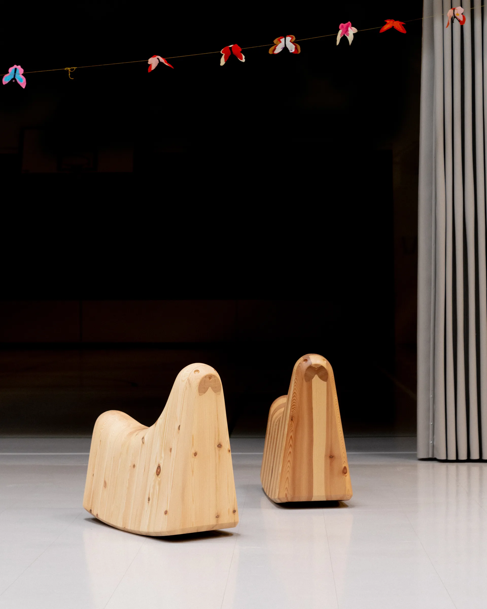 014 Norppa Rocking Toy keinuhevonen, Matta öljyvahattu mänty, Vaarnii