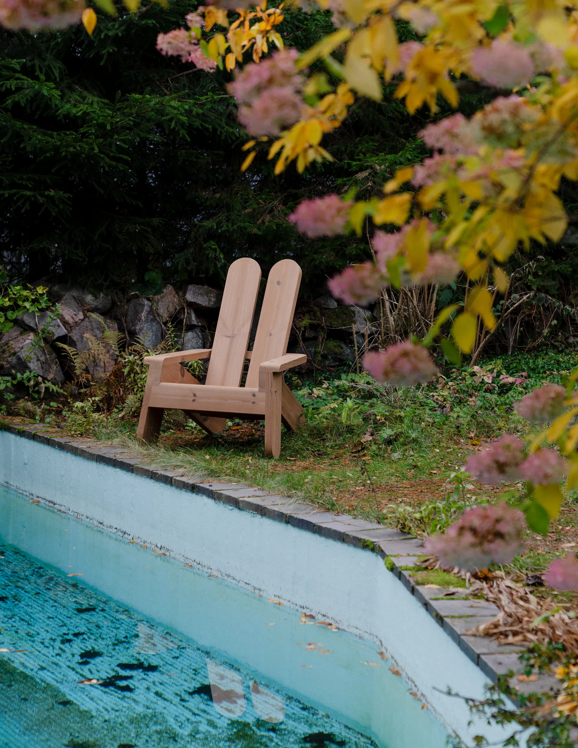 015 Peace Outdoor Lounge Chair lepotuoli, Lämpökäsitelty mänty Vaarnii