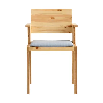 016 Maasto Dining Armchair käsinojallinen tuoli - Matta öljyvahattua mäntyä, verhoiltu istuin harmaa - Vaarnii