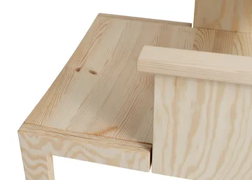 016 Maasto Dining Armchair käsinojallinen tuoli - Mattapintainen öljyvahattu mänty - Vaarnii