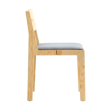 016 Maasto Dining Chair tuoli - Matta öljyvahattua mäntyä, verhoiltu istuin harmaa - Vaarnii