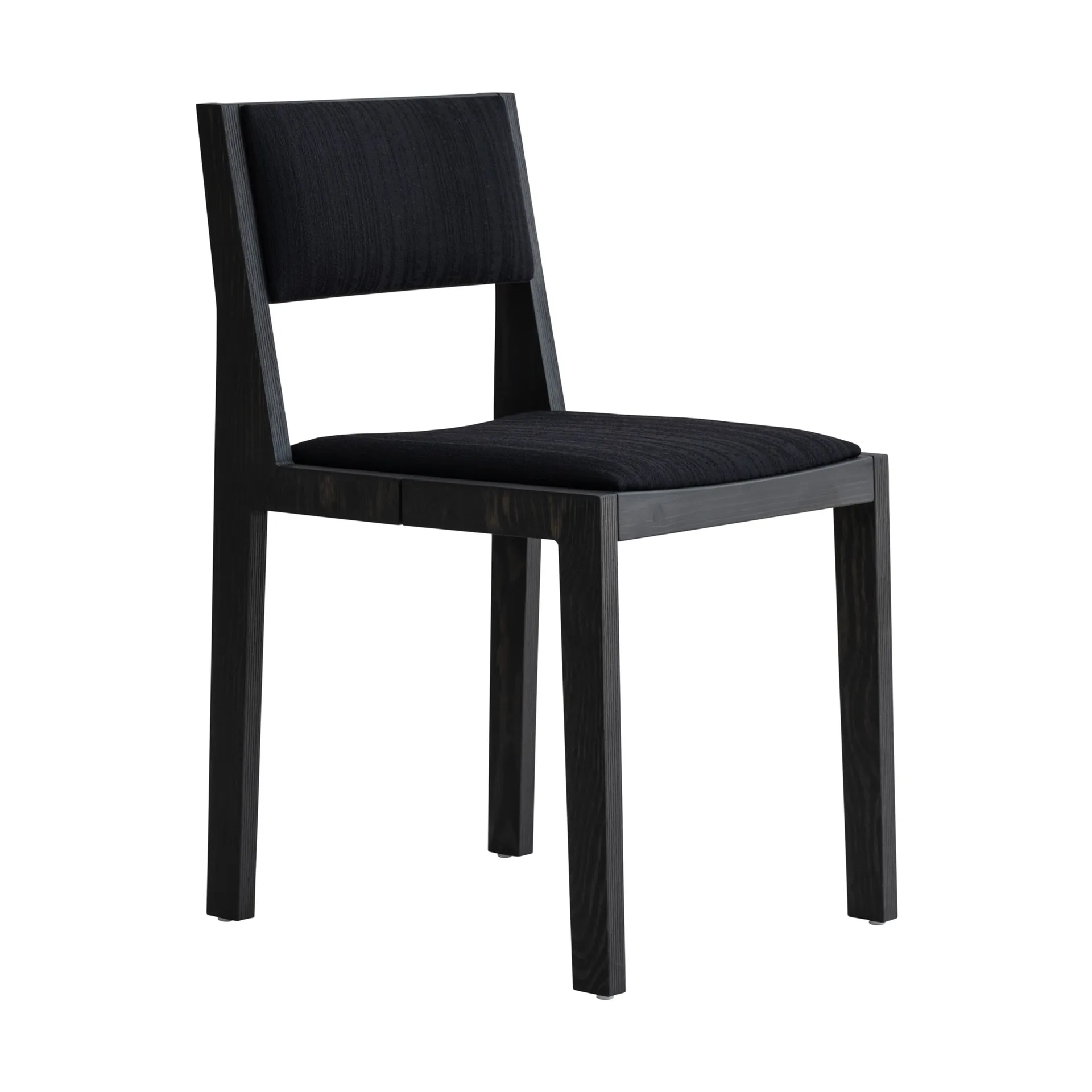 016 Maasto Dining Chair tuoli, Musta petsattu mänty, etupuolelta verhoiltu musta Vaarnii