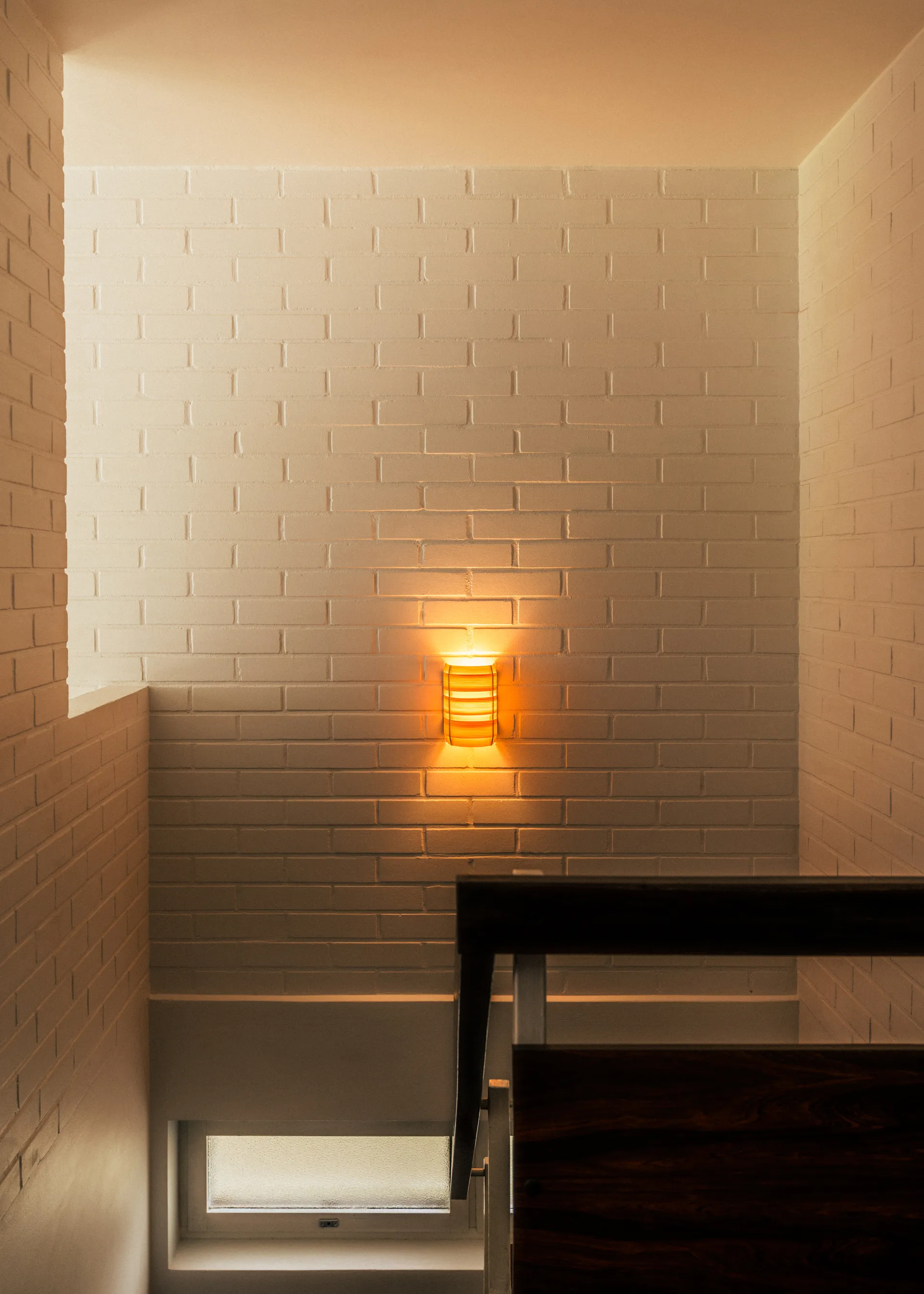 1004 Hans seinälamppu, Matta öljyvahattu mänty,, 16x24 cm Vaarnii