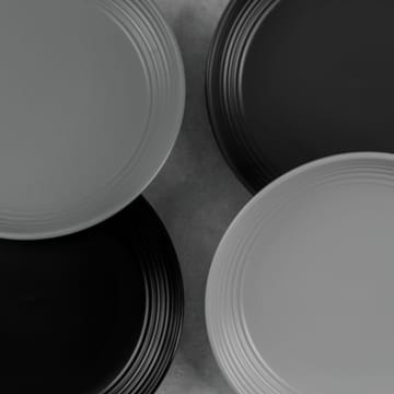 Bistro lautanen Ø 25 cm 4-pakkaus - Valkoinen, hiekanharmaa, antrasiitti, musta - Vargen & Thor