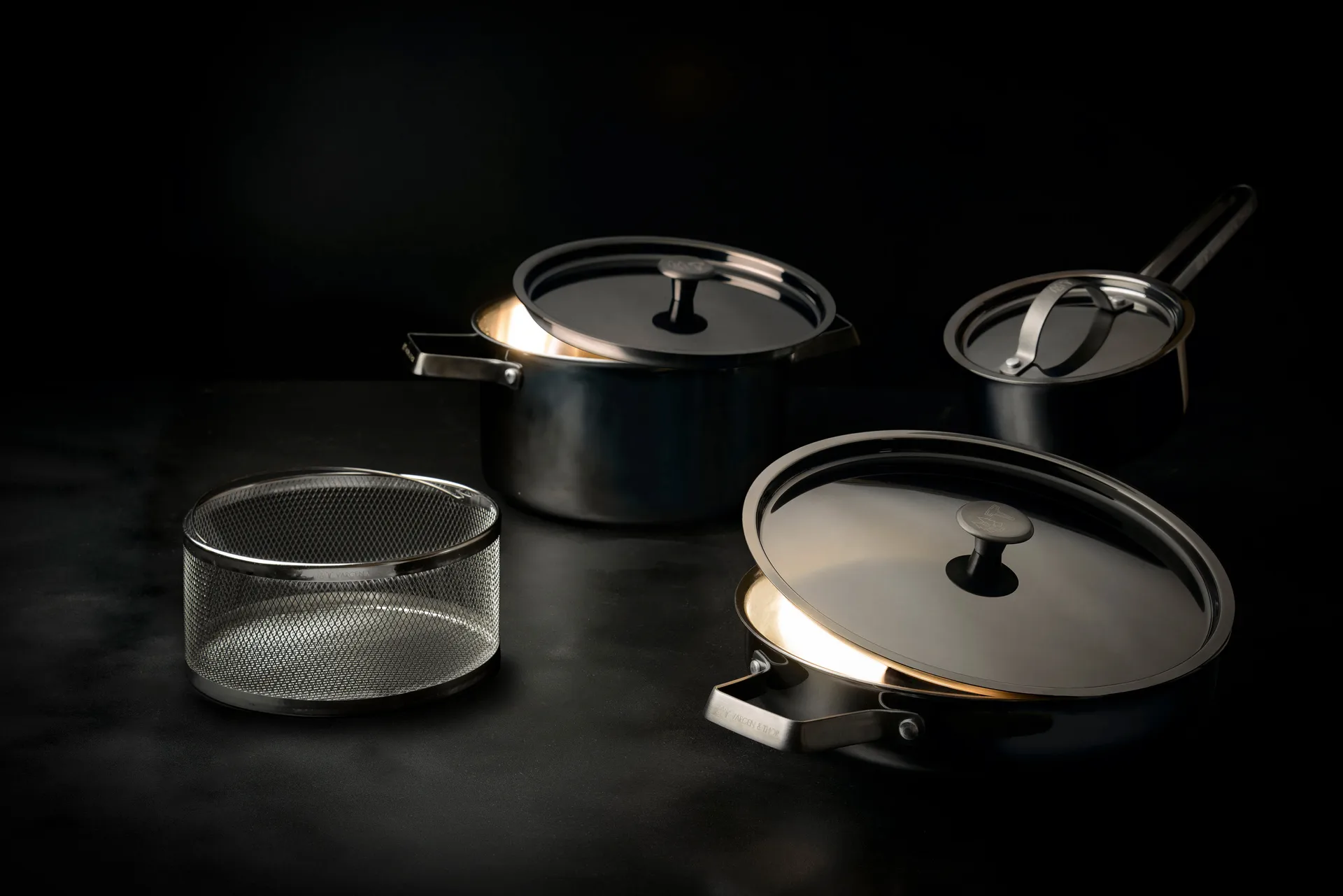 Svartstål PRO -setti, 4 osaa Vargen & Thor