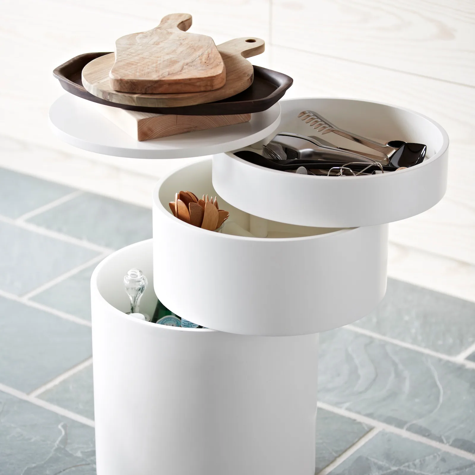 Barboy apupöytä pyörillä, Valkoinen Verpan