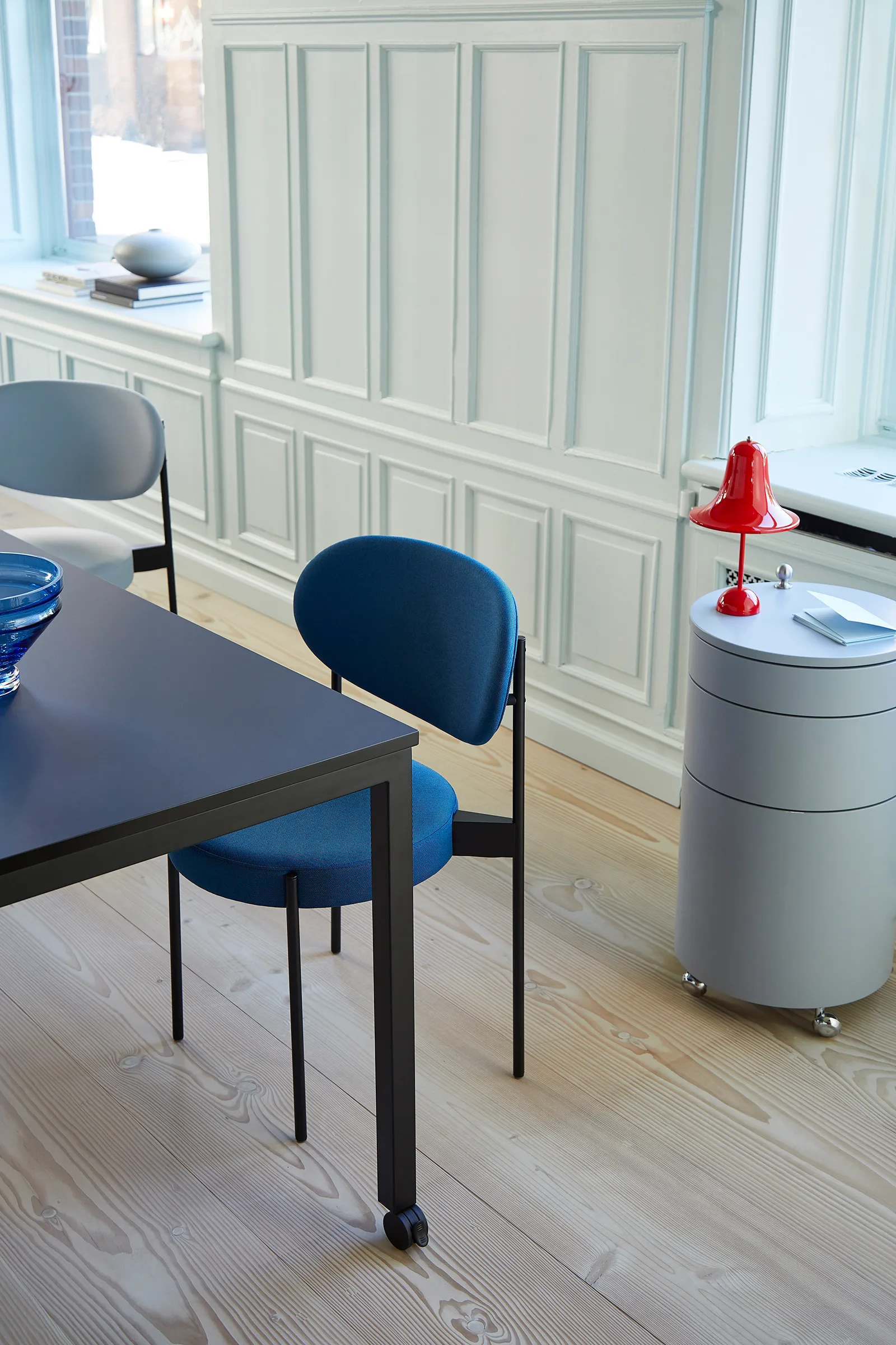 Pantop portable -pöytävalaisin 30 cm, Bright Red Verpan