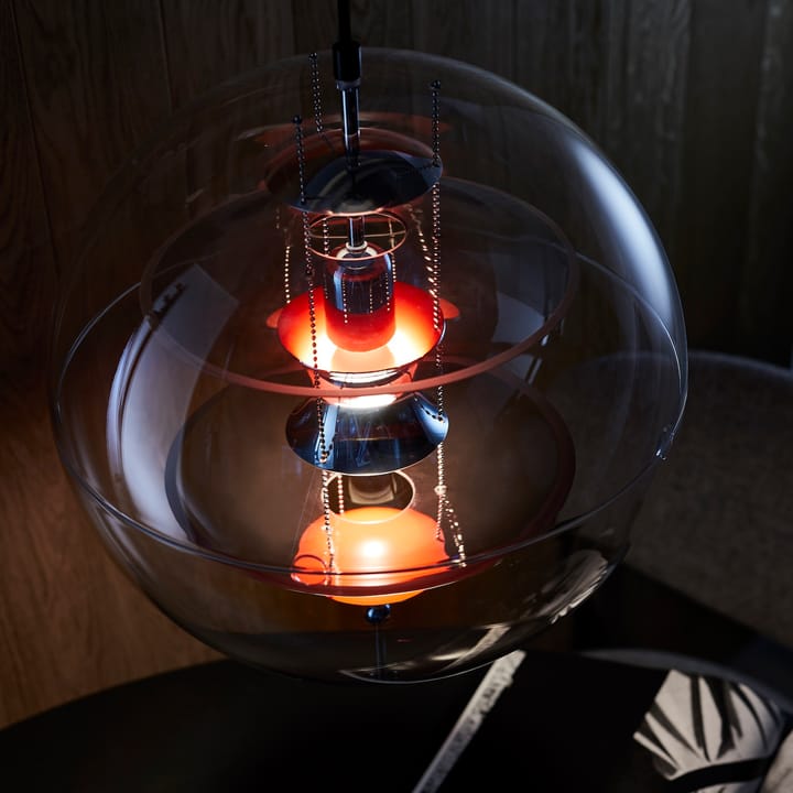 VP Globe Coloured Glass -kattovalaisin, Ø 40 cm Verpan