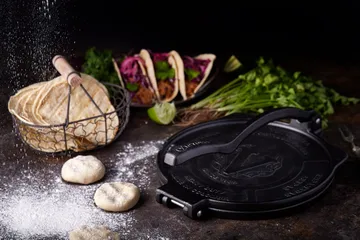Heavy duty tortillapuristin Ø25 cm - Musta, valurauta - Victoria