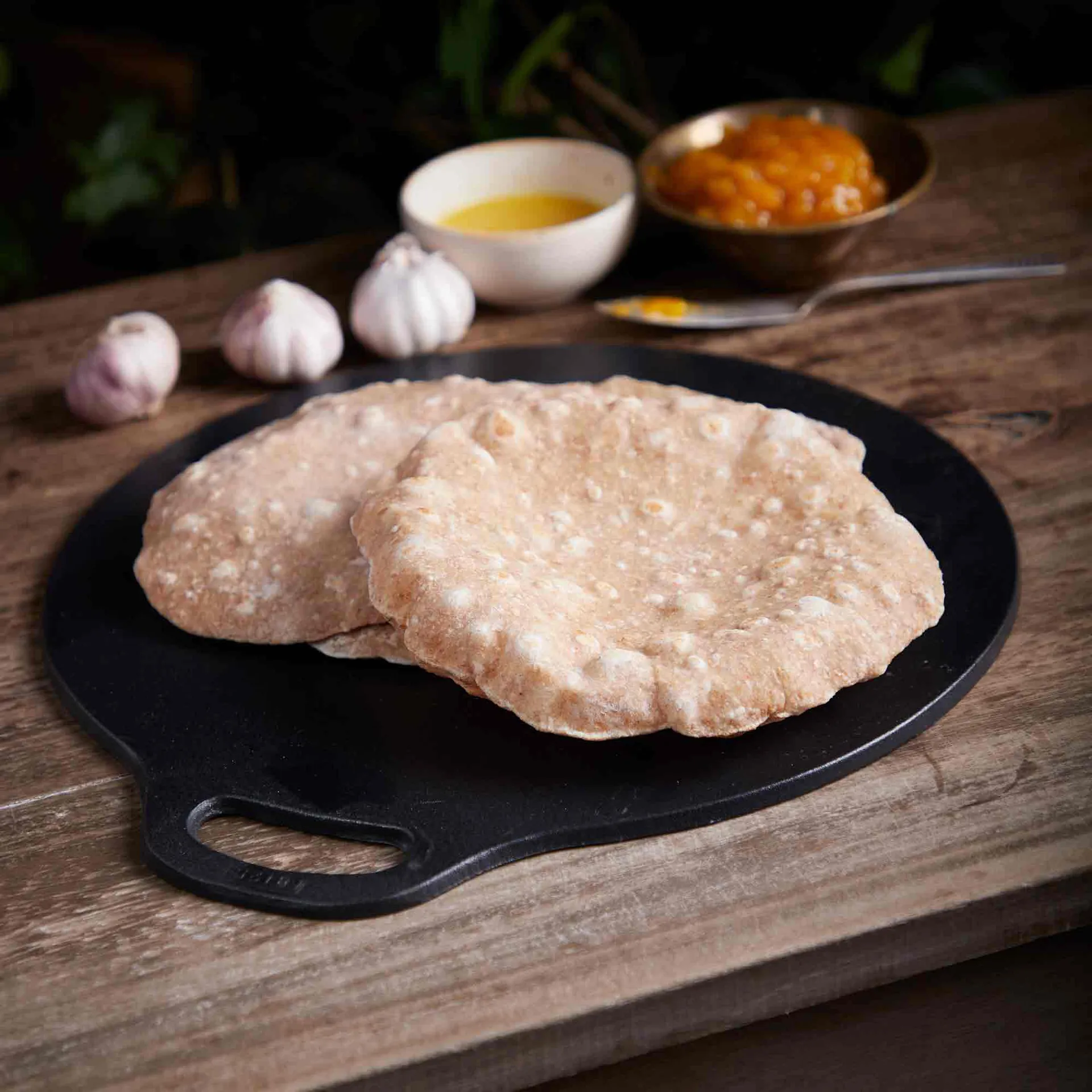 Victoria Tawa paistohälli valurautaa, pre-seasoned, Ø38 cm Victoria