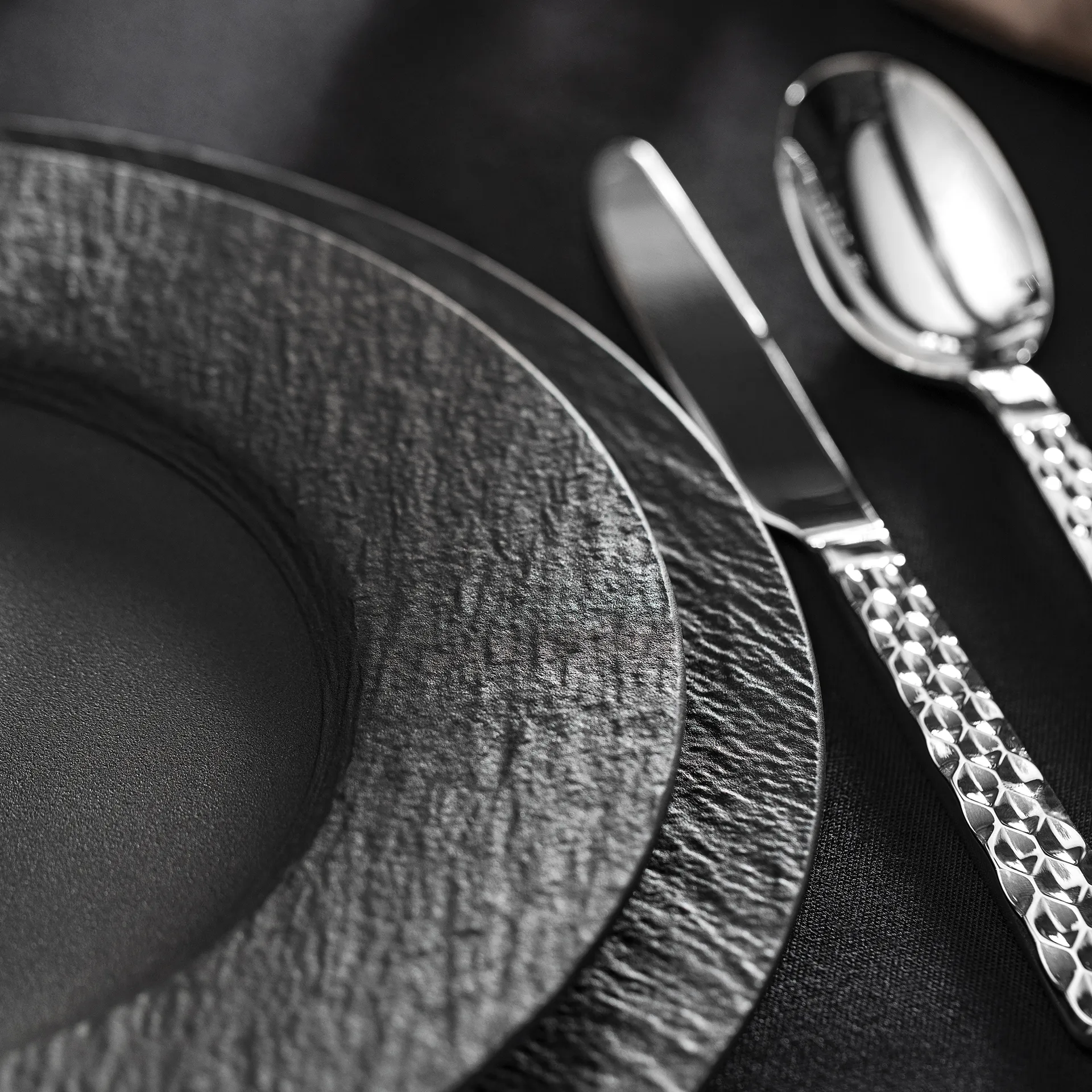 Manufacture Rock Gourmet lautanen Ø32 cm, musta Villeroy & Boch