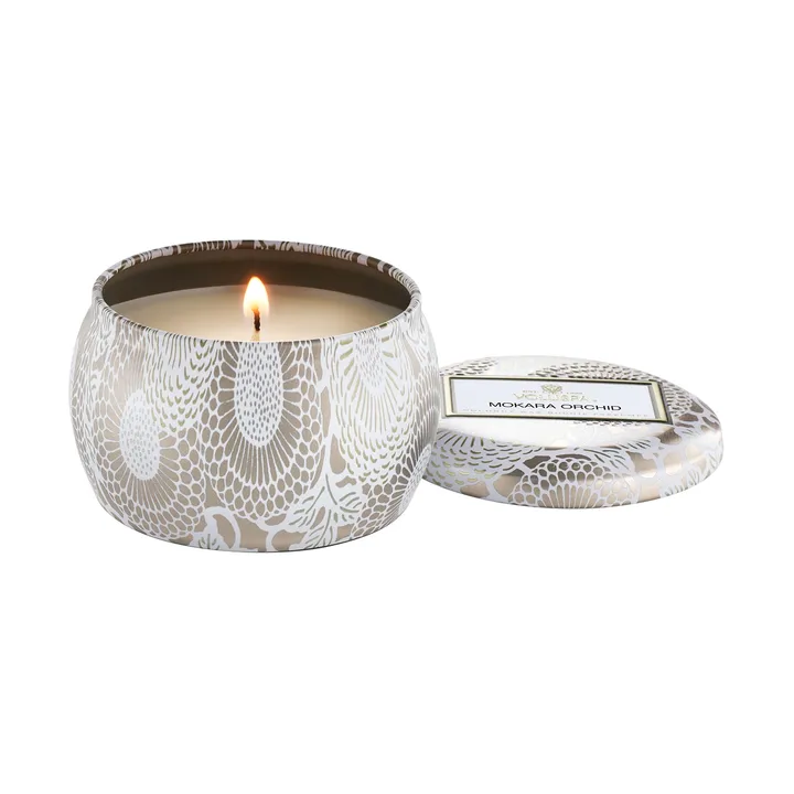 Japonica Mini Tin -tuoksukynttilä 25 tuntia - Mokara-orvokki - Voluspa