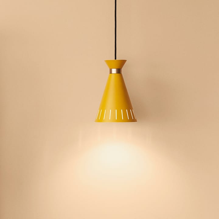 Cone riippuvalaisin, Warm white Warm Nordic