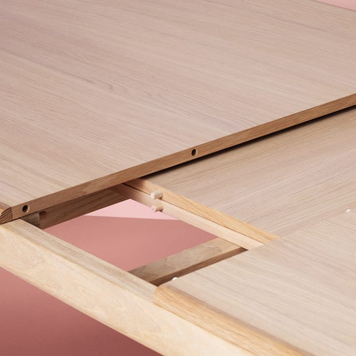 Evermore ruokapöytä, Saksanpähkinä öljytty, 160 cm Warm Nordic