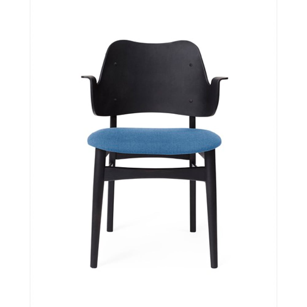 Warm Nordic Gesture tuoli verhoiltu istuinosa Sea blue-mustaksi maalattu pyökkirunko