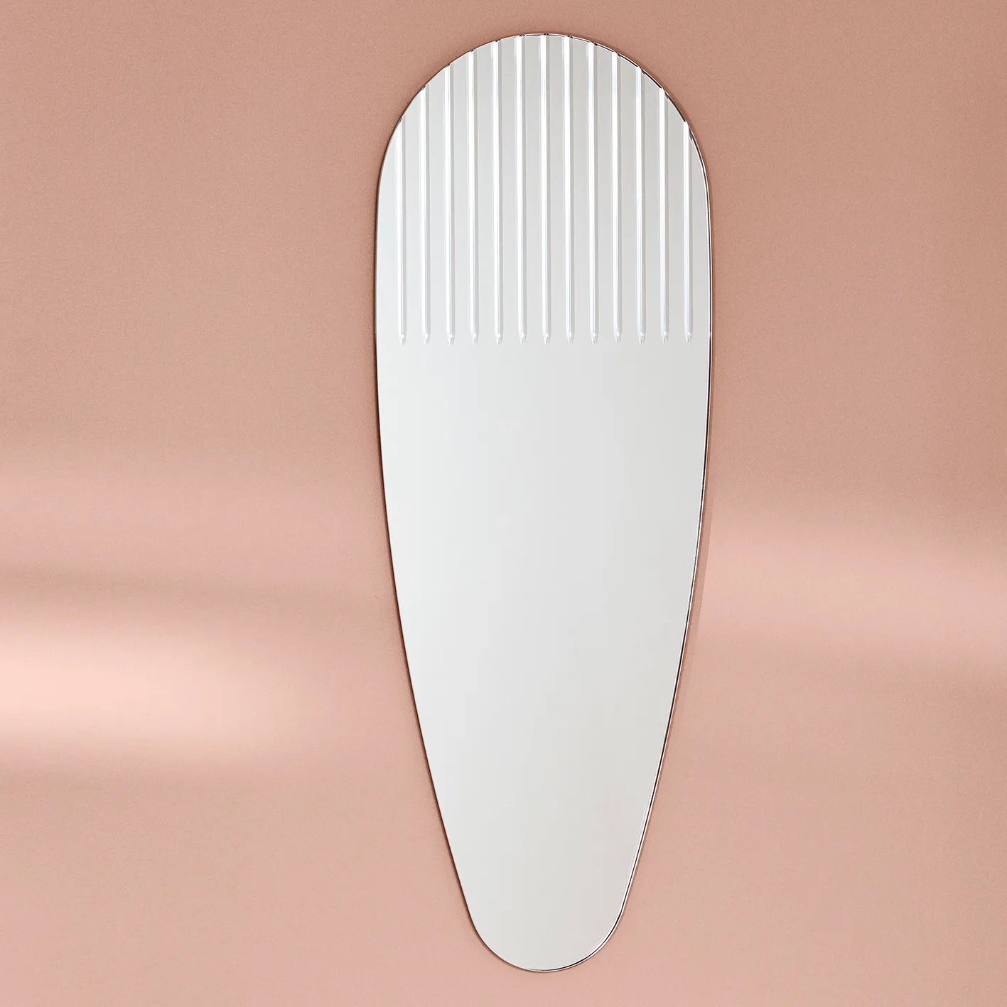 Masquerade Oval -peili, Kirkas Warm Nordic