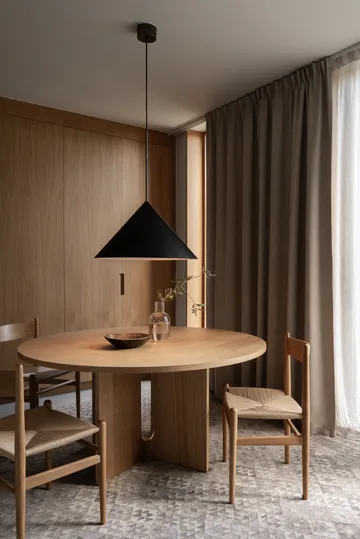 Kuro riippuvalaisin - Black, Ø65×36 cm - Watt & Veke