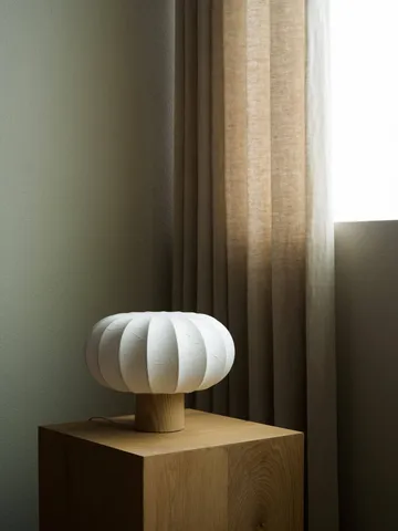Lunari pöytälamppu - White‑luonnon saarni, Ø32x24 cm - Watt & Veke