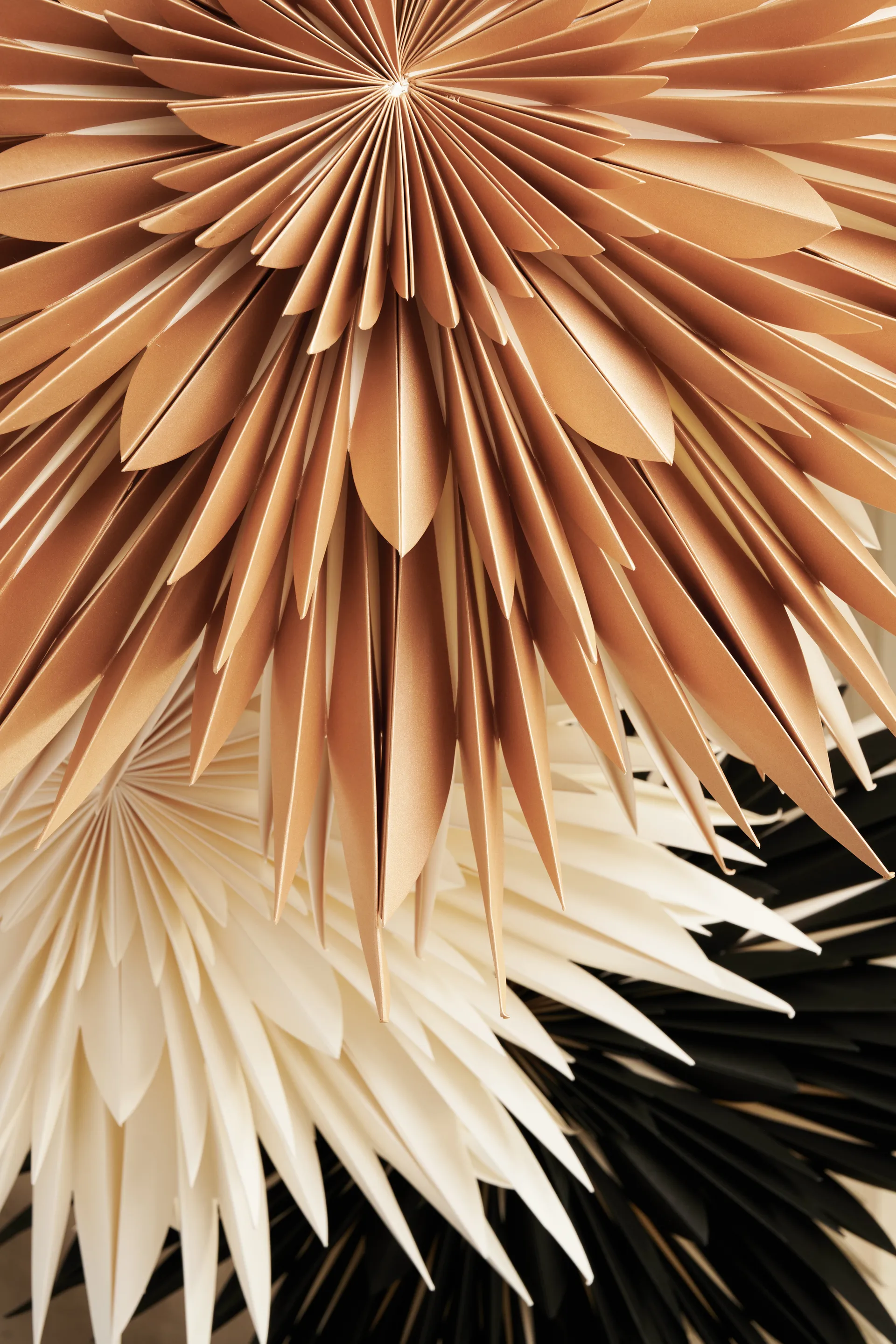 Maja adventtitähti Ø60 cm, Kulta Watt & Veke