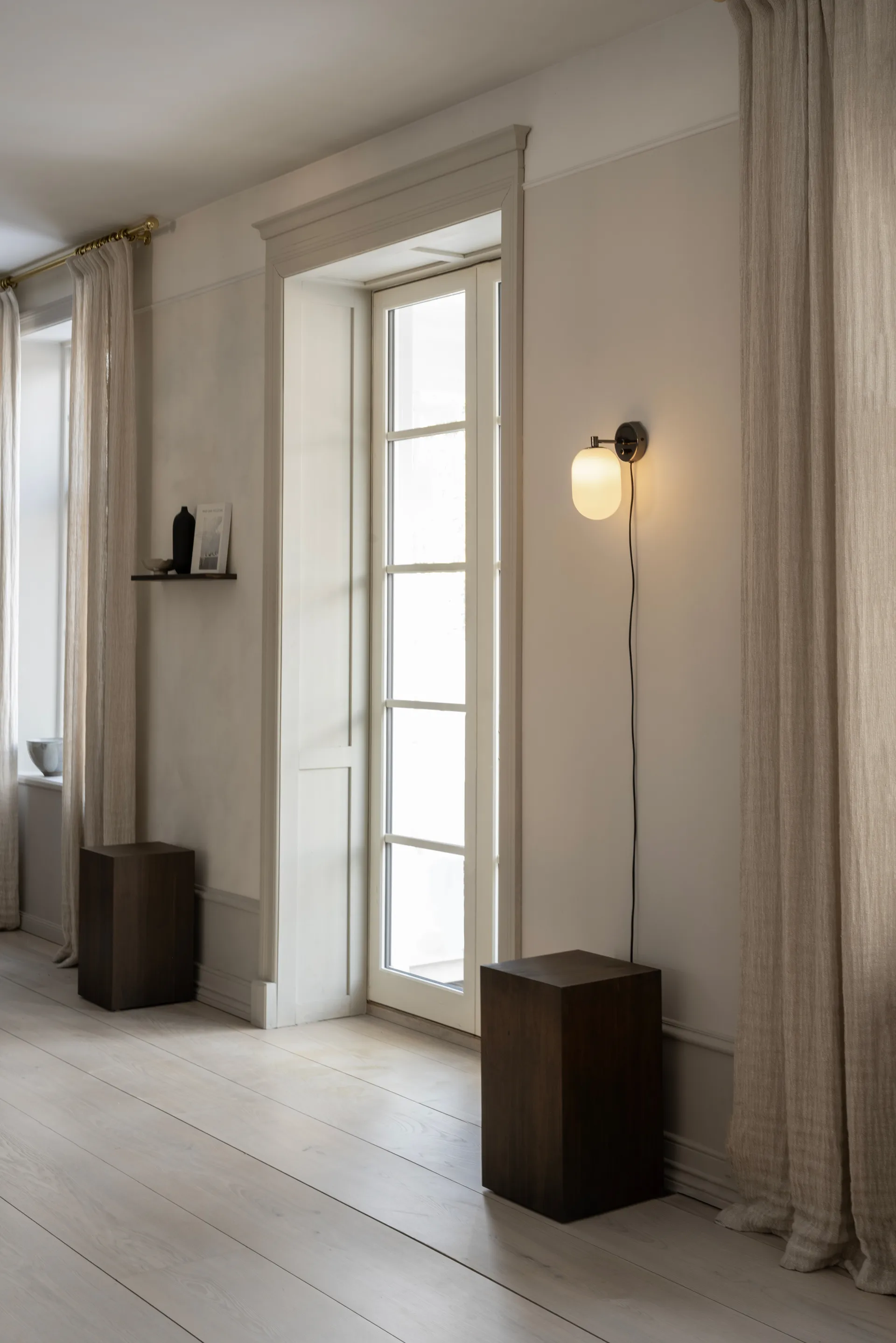 Noor seinälamppu 18 cm, Valkoinen Watt & Veke