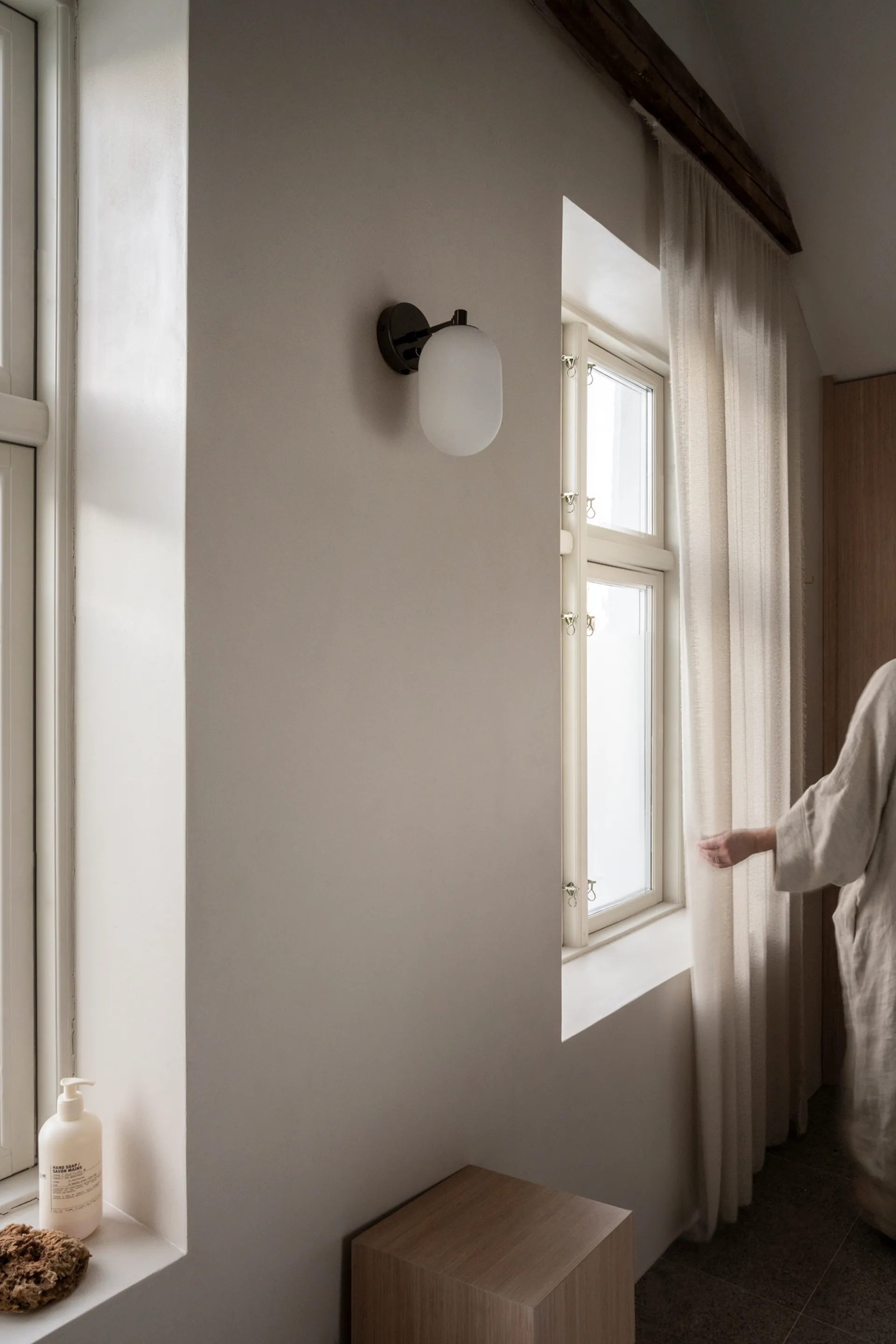 Noor seinälamppu 18 cm, Valkoinen Watt & Veke