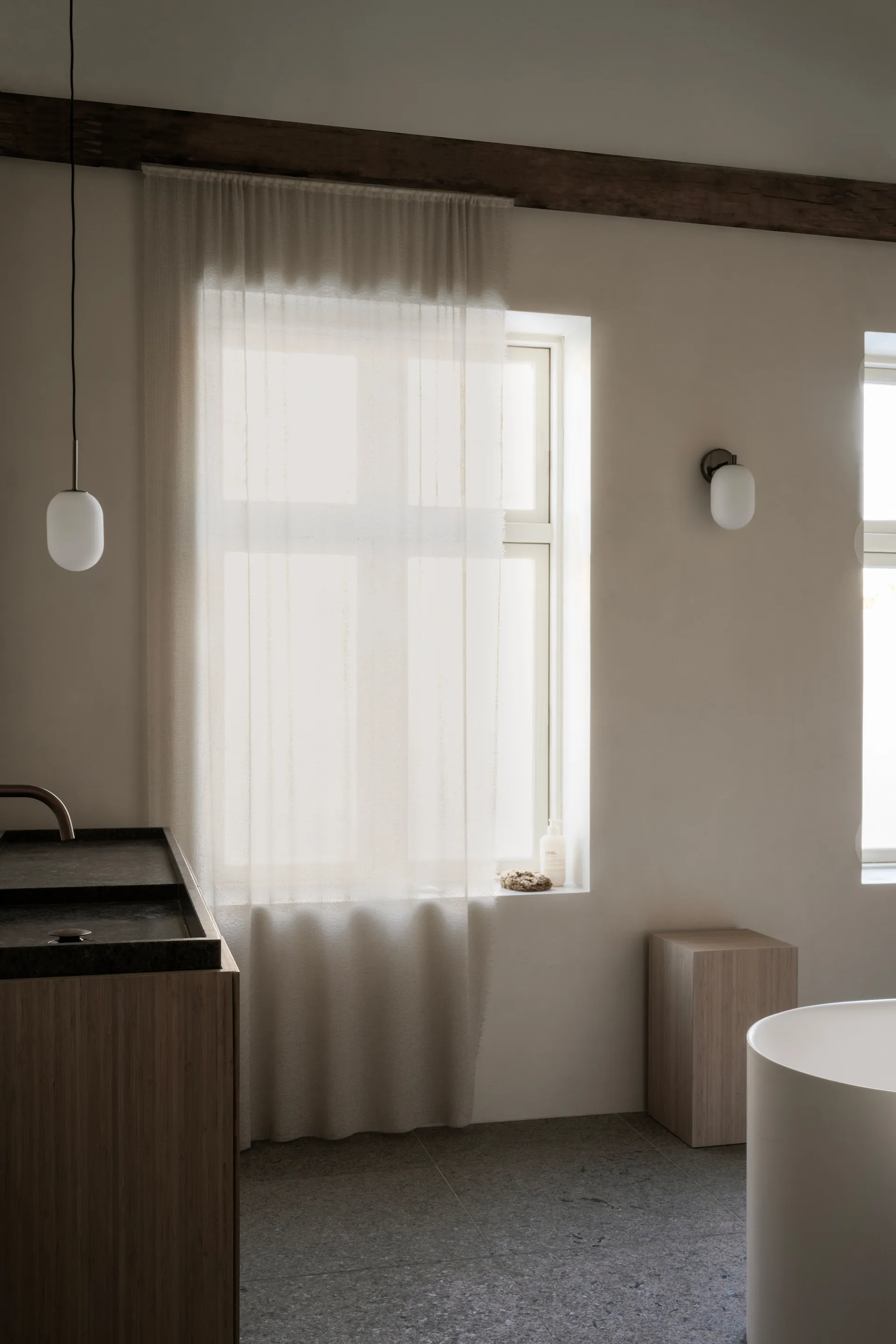 Noor seinälamppu 18 cm, Valkoinen Watt & Veke